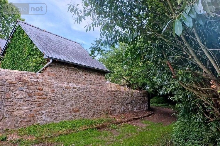 Maison a vendre Le Hinglé 22100 Côtes-d'Armor 180 m2 10 pièces 228580 euros