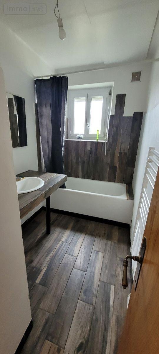 Appartement a vendre Crozon 29160 Finistère 66 m2 3 pièces 190800 euros