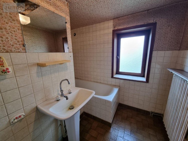 Maison a vendre Saint-Julien-de-Jonzy 71110 Saône-et-Loire 117 m2 5 pièces 120000 euros