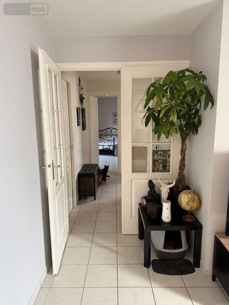 Appartement a vendre Pierrefonds 60350 Oise 63 m2