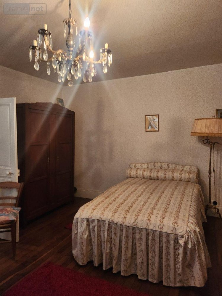 Maison a vendre Ourouer-les-Bourdelins 18350 Cher 218 m2 6 pièces 128040 euros