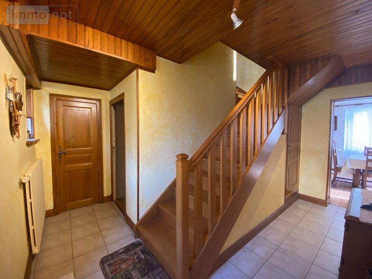 Maison a vendre Ladinhac 15120 Cantal 161 m2 8 pièces 201400 euros