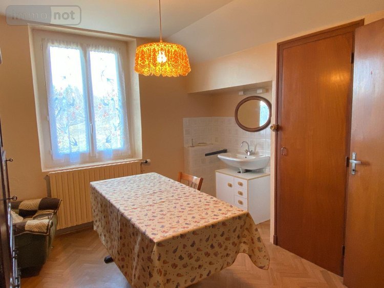 Maison a vendre Ladinhac 15120 Cantal 161 m2 8 pièces 201400 euros
