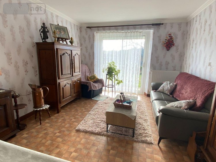 Maison a vendre Ladinhac 15120 Cantal 161 m2 8 pièces 201400 euros