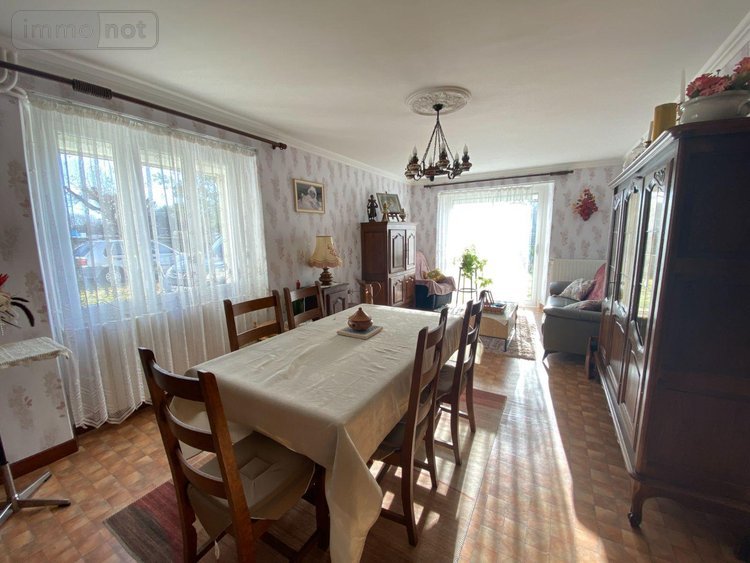 Maison a vendre Ladinhac 15120 Cantal 161 m2 8 pièces 201400 euros