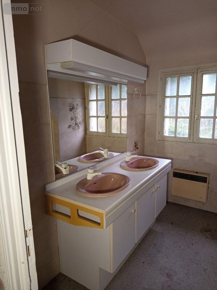 Maison a vendre Kerlaz 29100 Finistère 157 m2 6 pièces 272480 euros