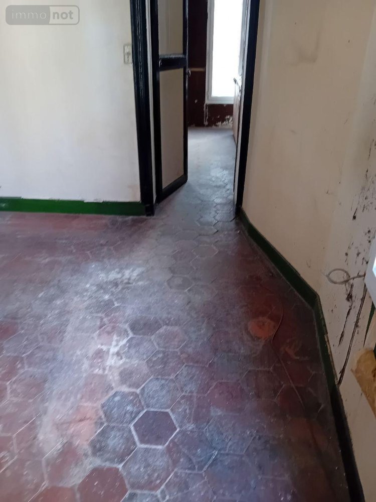 Appartement a vendre Saint-Denis 93200 Seine-Saint-Denis 26 m2  59000 euros