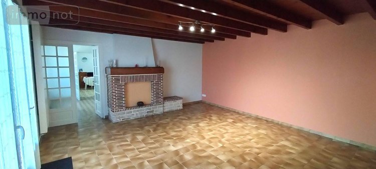 Maison a vendre Secondigné-sur-Belle 79170 Deux-Sèvres 154 m2 6 pièces 157600 euros