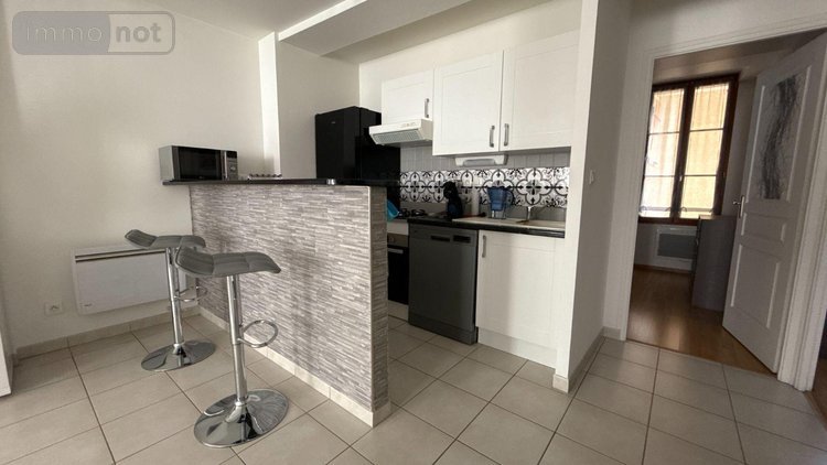 Appartement a vendre Châlons-en-Champagne 51000 Marne 73 m2 3 pièces 130000 euros