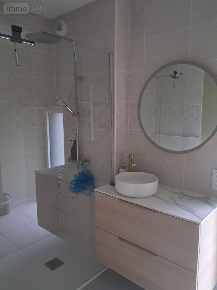 Location maison Châteaubourg 35220 Ille-et-Vilaine 156 m2 7 pièces 1250 euros