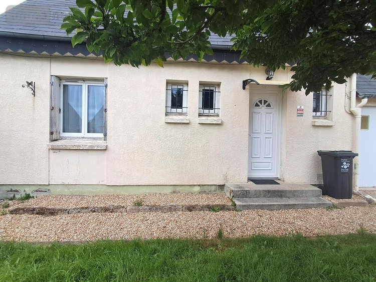 Maison a vendre Carhaix-Plouguer 29270 Finistère 80 m2 4 pièces 130625 euros