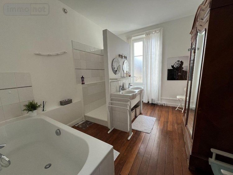 Maison a vendre Châteauroux 36000 Indre 190 m2 8 pièces 348240 euros