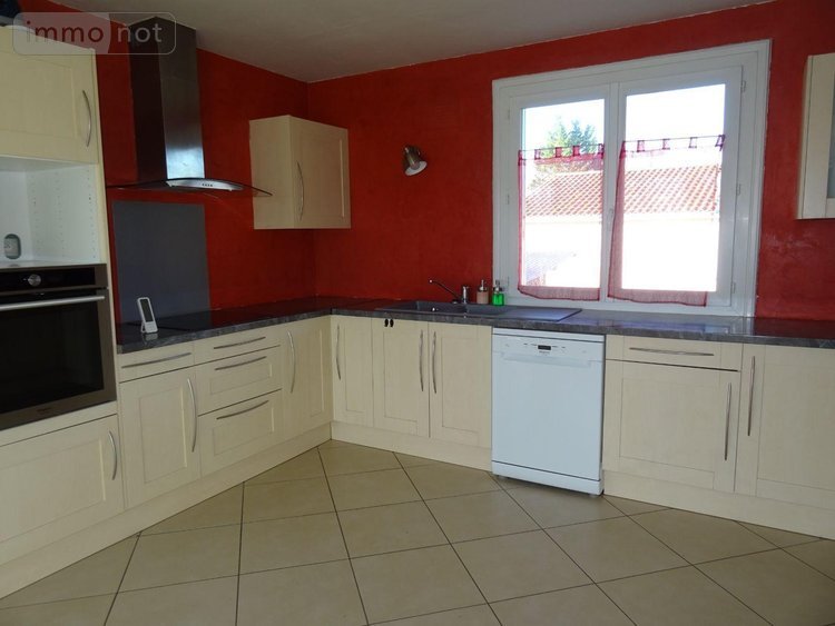 Maison a vendre Fleuré 86340 Vienne 76 m2 4 pièces 174200 euros