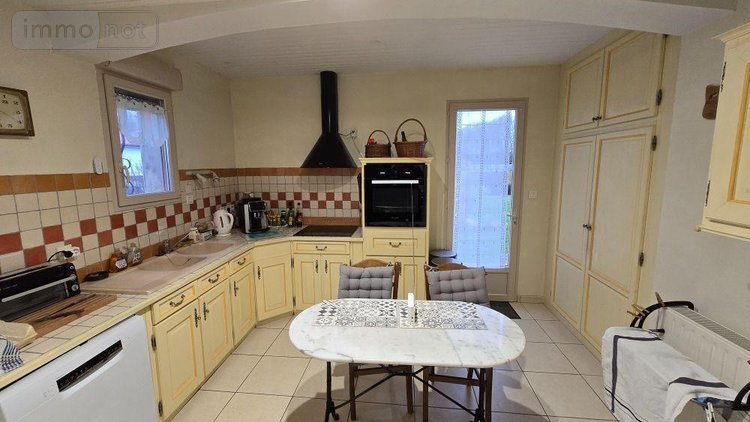 Maison a vendre Brioux-sur-Boutonne 79170 Deux-Sèvres 173 m2 6 pièces 204000 euros
