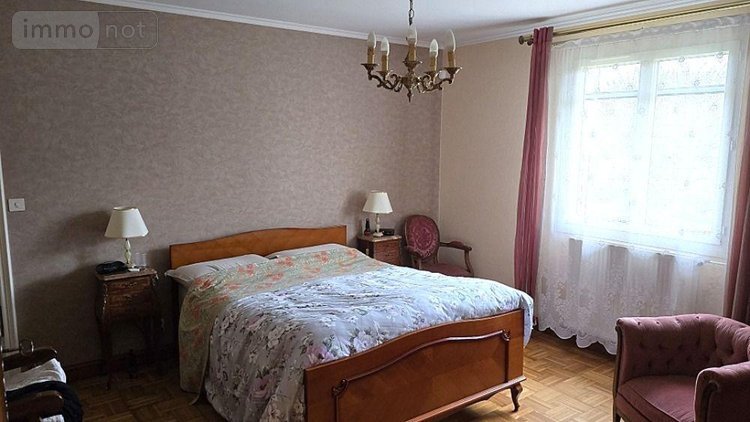 Maison a vendre Brioux-sur-Boutonne 79170 Deux-Sèvres 173 m2 6 pièces 204000 euros