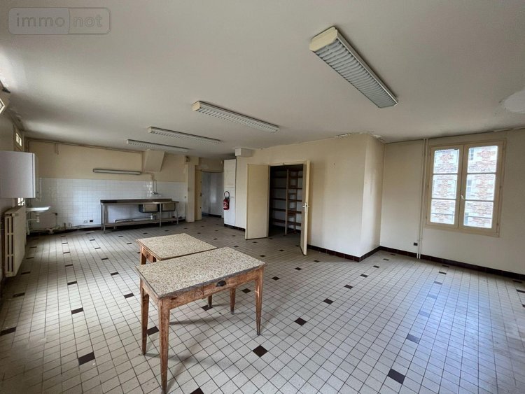 propriete a vendre Saint-James 50240 Manche 2260 m2 65 pièces 1050000 euros