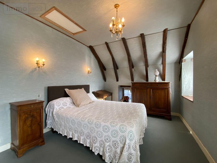 Maison a vendre Arpajon-sur-Cère 15130 Cantal 212 m2 8 pièces 339000 euros