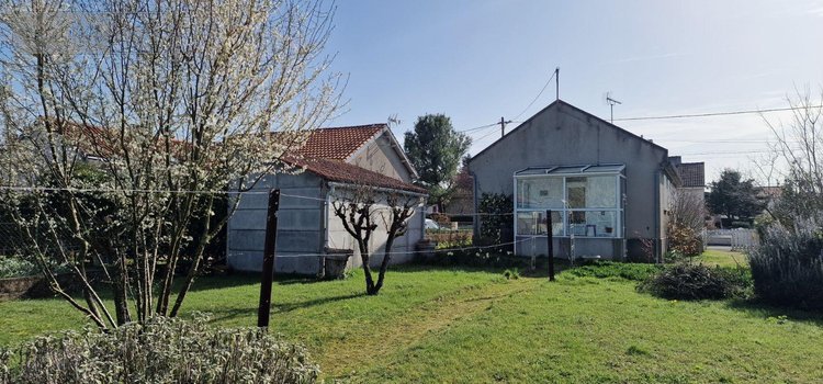 Maison a vendre Thouars 79100 Deux-Sèvres 76 m2 4 pièces 65000 euros