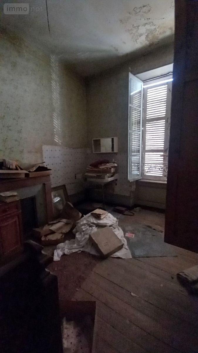 Immeuble a vendre Murat 15300 Cantal  106000 euros