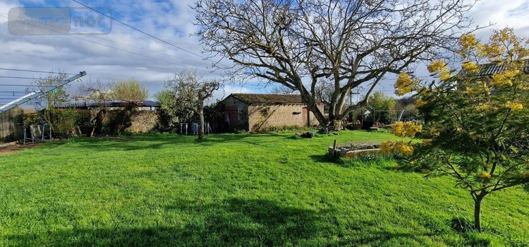 propriete a vendre Sainte-Gemme 79330 Deux-Sèvres 286 m2 8 pièces 299000 euros
