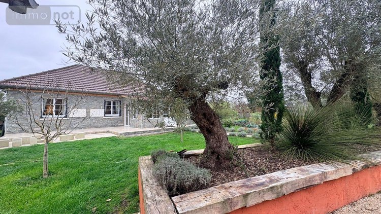 Maison a vendre Pierrefitte-sur-Sauldre 41300 Loir-et-Cher 104 m2 3 pièces 199206 euros