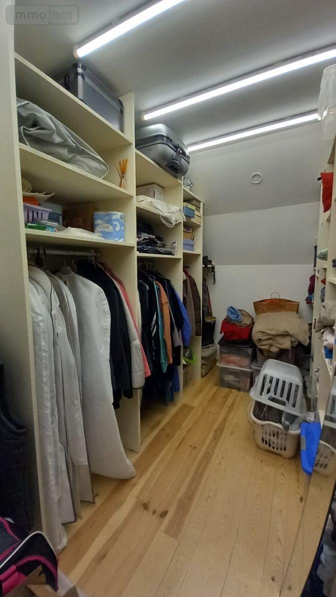 Maison a vendre Vèze 15160 Cantal 188 m2  195000 euros