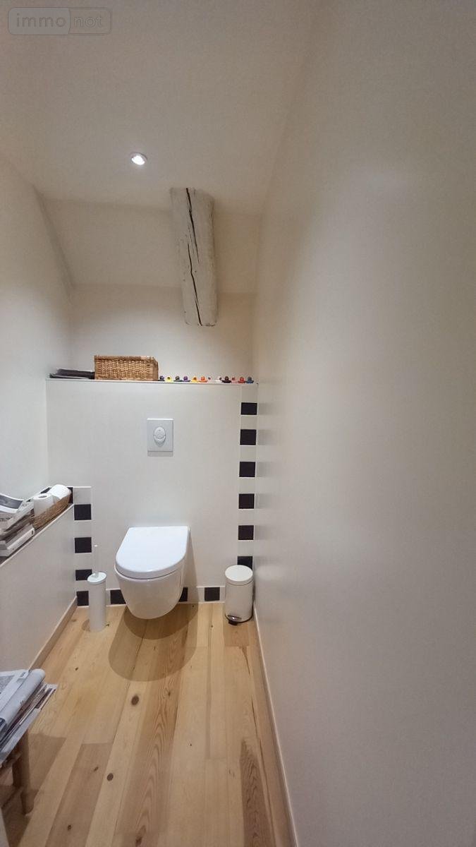 Maison a vendre Vèze 15160 Cantal 188 m2  195000 euros