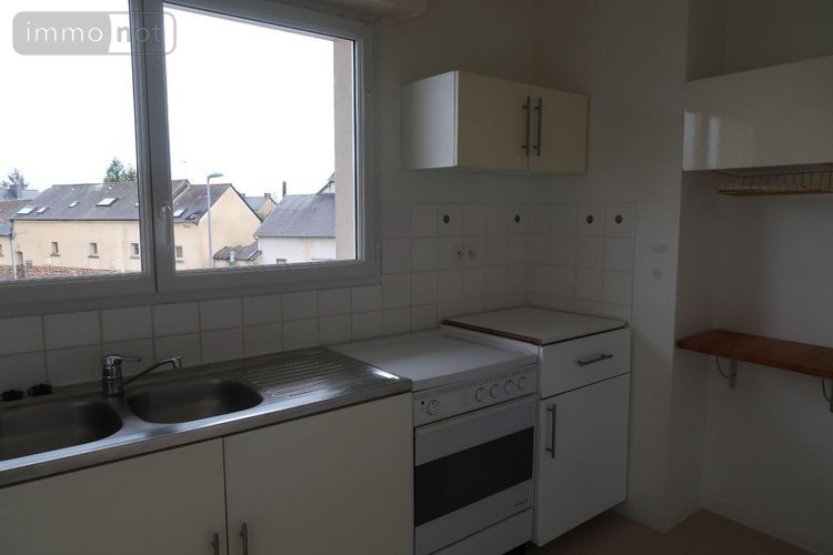 Location appartement Pleumeleuc 35137 Ille-et-Vilaine 58 m2 3 pièces 608 euros