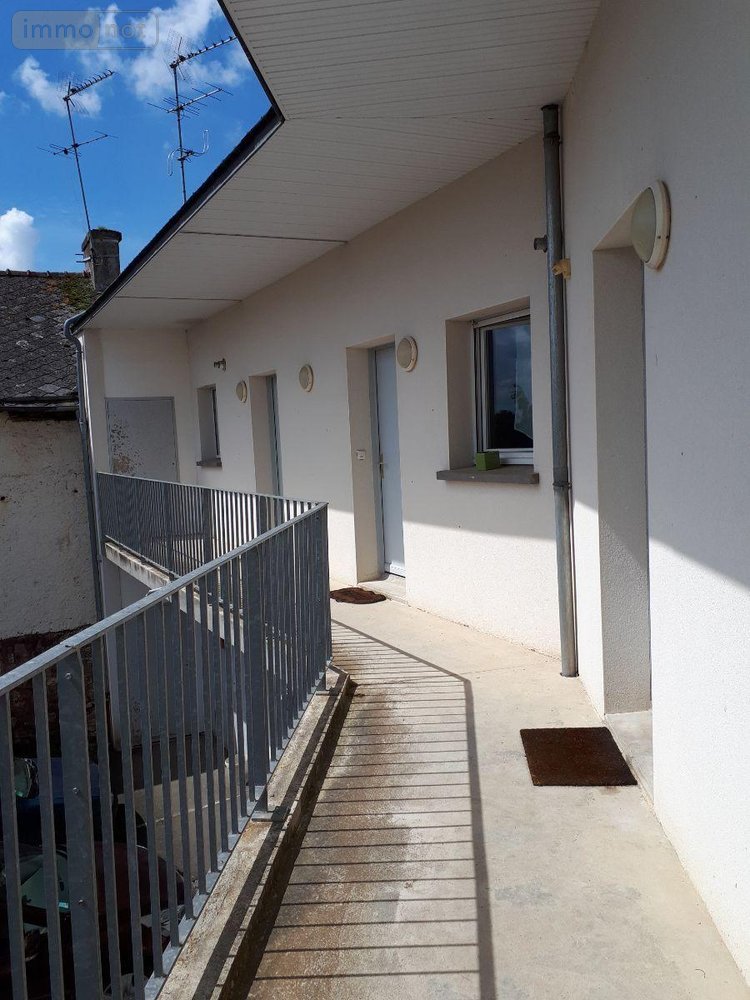 Location appartement Pleumeleuc 35137 Ille-et-Vilaine 58 m2 3 pièces 608 euros