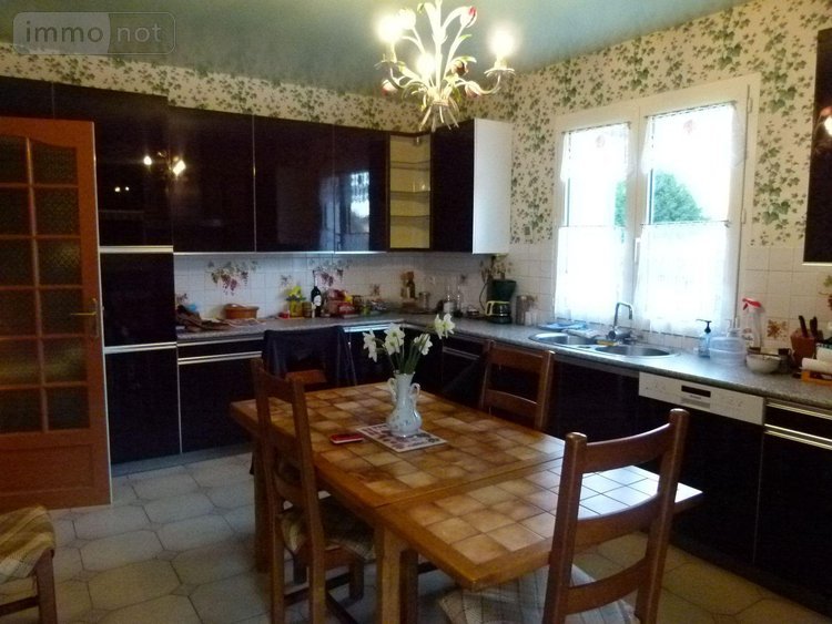 propriete a vendre Lourdoueix-Saint-Pierre 23360 Creuse 390 m2 6 pièces 364000 euros