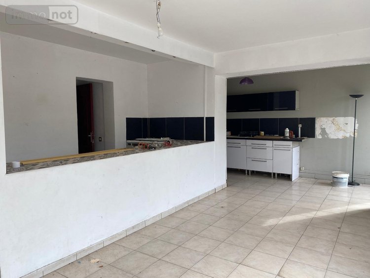 Maison a vendre Molinet 03510 Allier 135 m2  94920 euros