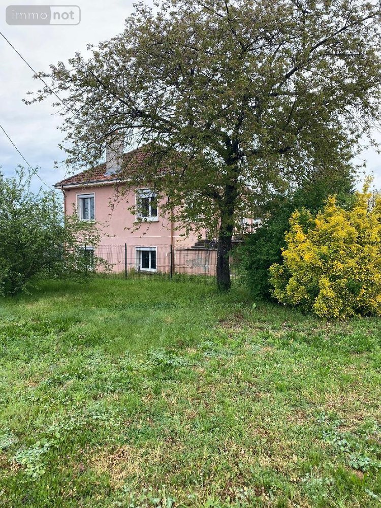 Maison a vendre Molinet 03510 Allier 135 m2  94920 euros
