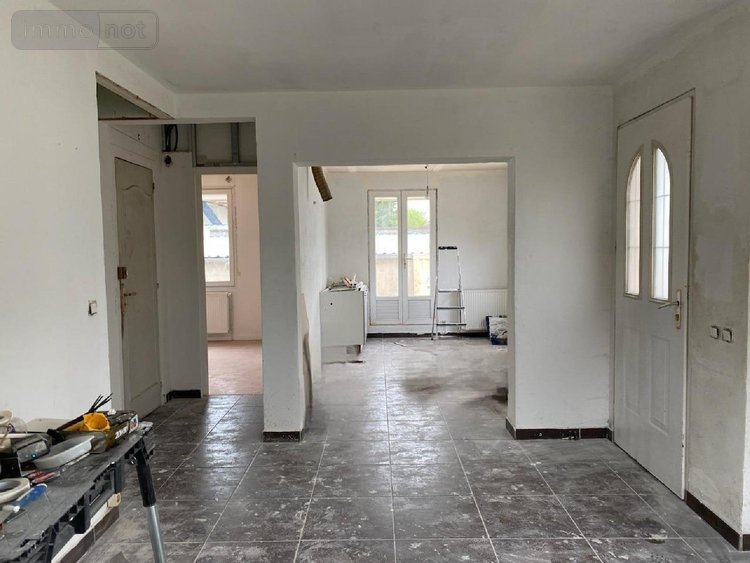Maison a vendre Molinet 03510 Allier 135 m2  73960 euros