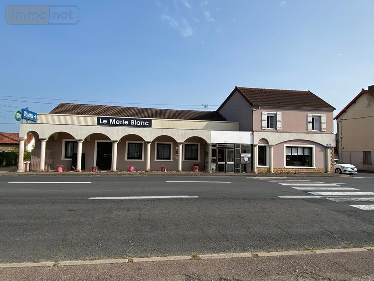 Fonds et murs commerciaux a vendre Digoin 71160 Saône-et-Loire 787 m2  549961 euros