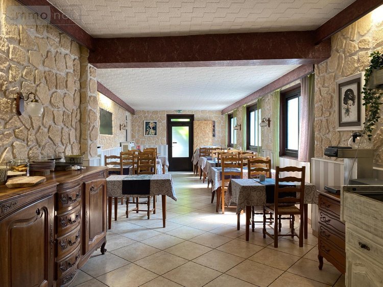 Fonds et murs commerciaux a vendre Digoin 71160 Saône-et-Loire 787 m2  549961 euros