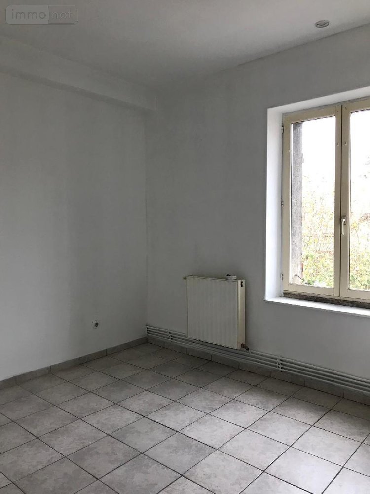 Immeuble a vendre Génelard 71420 Saône-et-Loire 279 m2  155000 euros