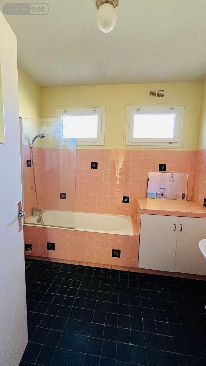 Maison a vendre Châteaubourg 35220 Ille-et-Vilaine 158 m2 6 pièces 224030 euros