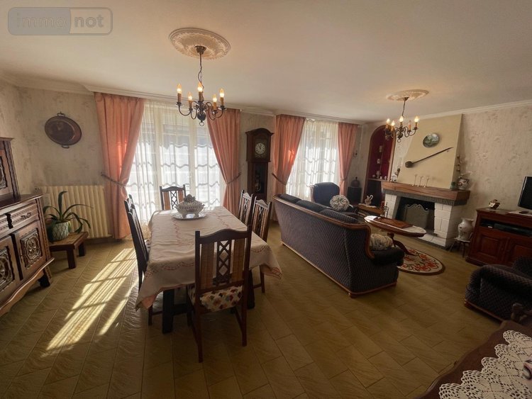 Maison a vendre Le Grand-Lucé 72150 Sarthe 104 m2  168000 euros