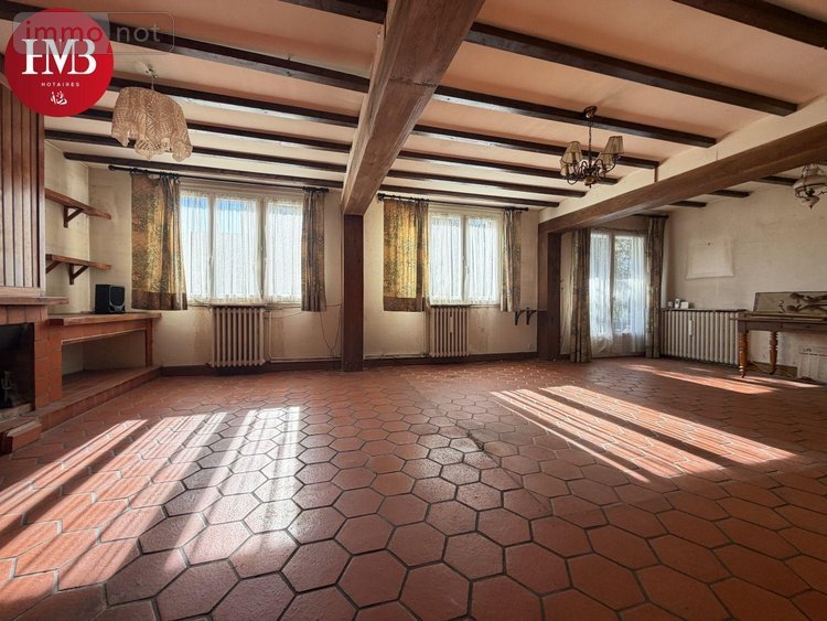 Maison a vendre Arpajon-sur-Cère 15130 Cantal 170 m2 9 pièces 168800 euros