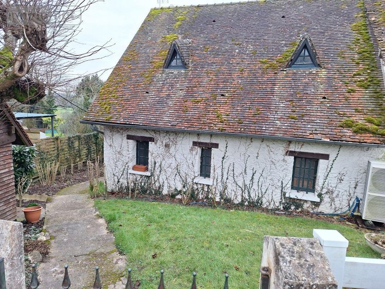 Maison a vendre Loir en Vallée 72340 Sarthe 156 m2 7 pièces 132500 euros