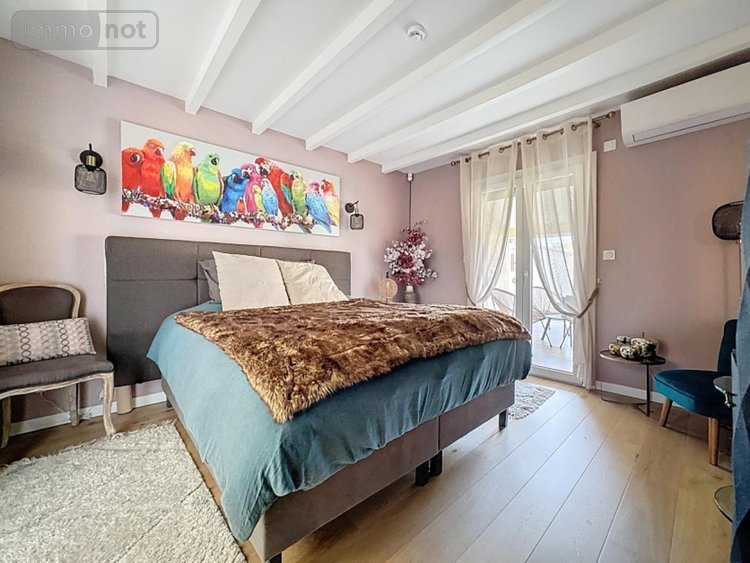 Maison a vendre Saint-Denis-de-Pile 33910 Gironde 208 m2 7 pièces 640000 euros