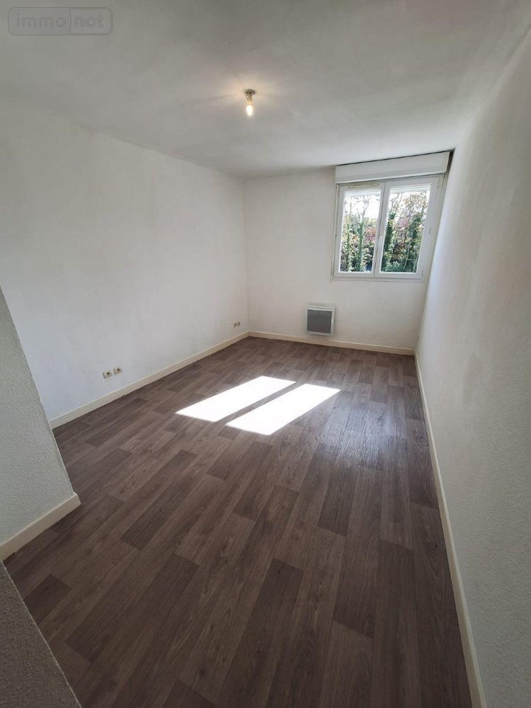 Appartement a vendre Lesparre-Médoc 33340 Gironde 75 m2 3 pièces 117500 euros