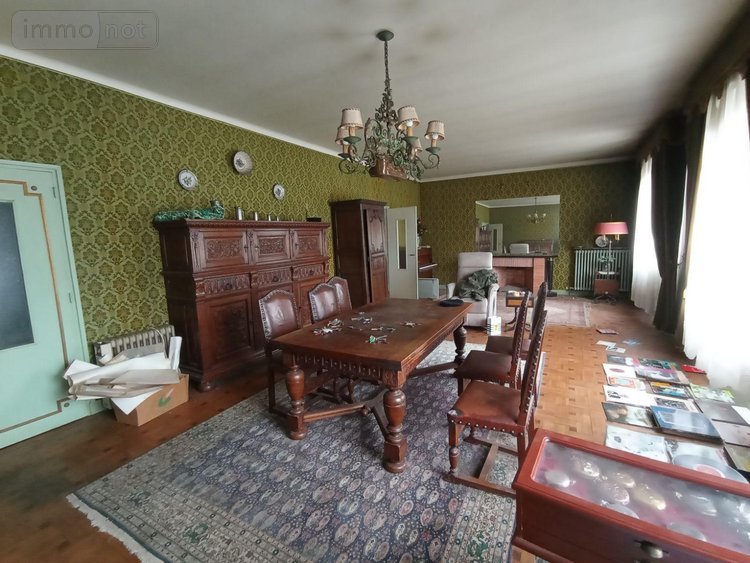 Immeuble a vendre Condé-en-Normandie 14110 Calvados 426 m2  230200 euros