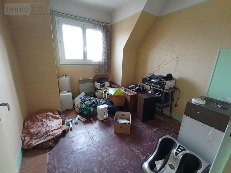 Immeuble a vendre Condé-en-Normandie 14110 Calvados 426 m2  230200 euros