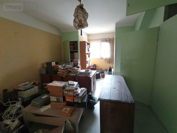 Immeuble a vendre Condé-en-Normandie 14110 Calvados 426 m2  230200 euros