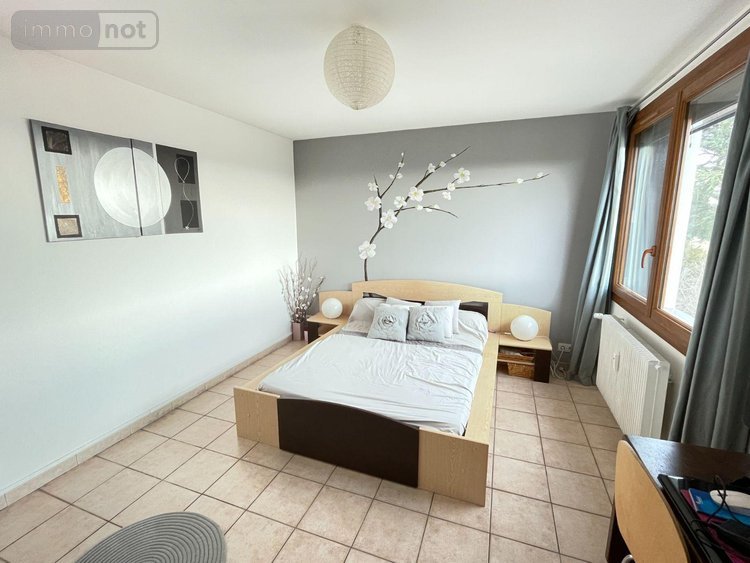 Appartement a vendre Manosque 04100 Alpes-de-Haute-Provence 82 m2 4 pièces 169000 euros