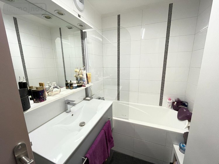 Appartement a vendre Manosque 04100 Alpes-de-Haute-Provence 82 m2 4 pièces 169000 euros