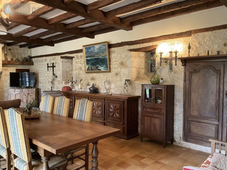 Maison a vendre Gourdon 46300 Lot 200 m2 8 pièces 365000 euros