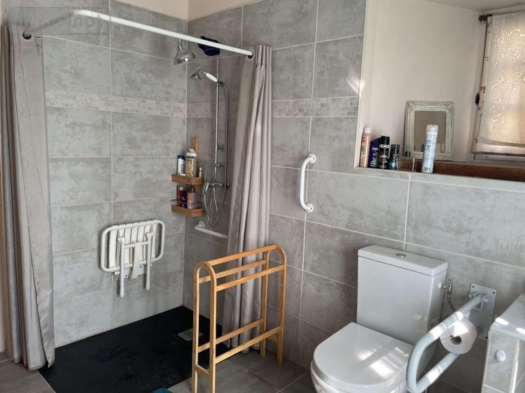 Maison a vendre Gourdon 46300 Lot 200 m2 8 pièces 365000 euros