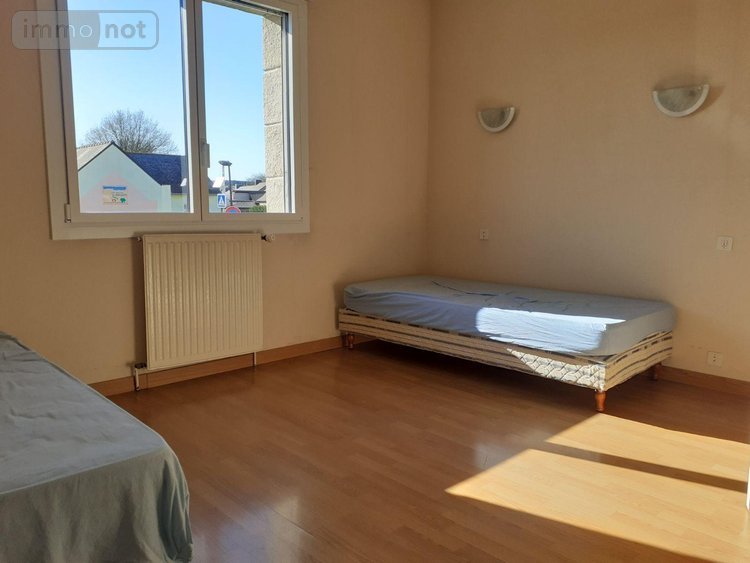 Location maison Vitré 35500 Ille-et-Vilaine 141 m2 7 pièces 990 euros